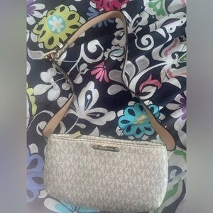 Michael Kors Fanny pack